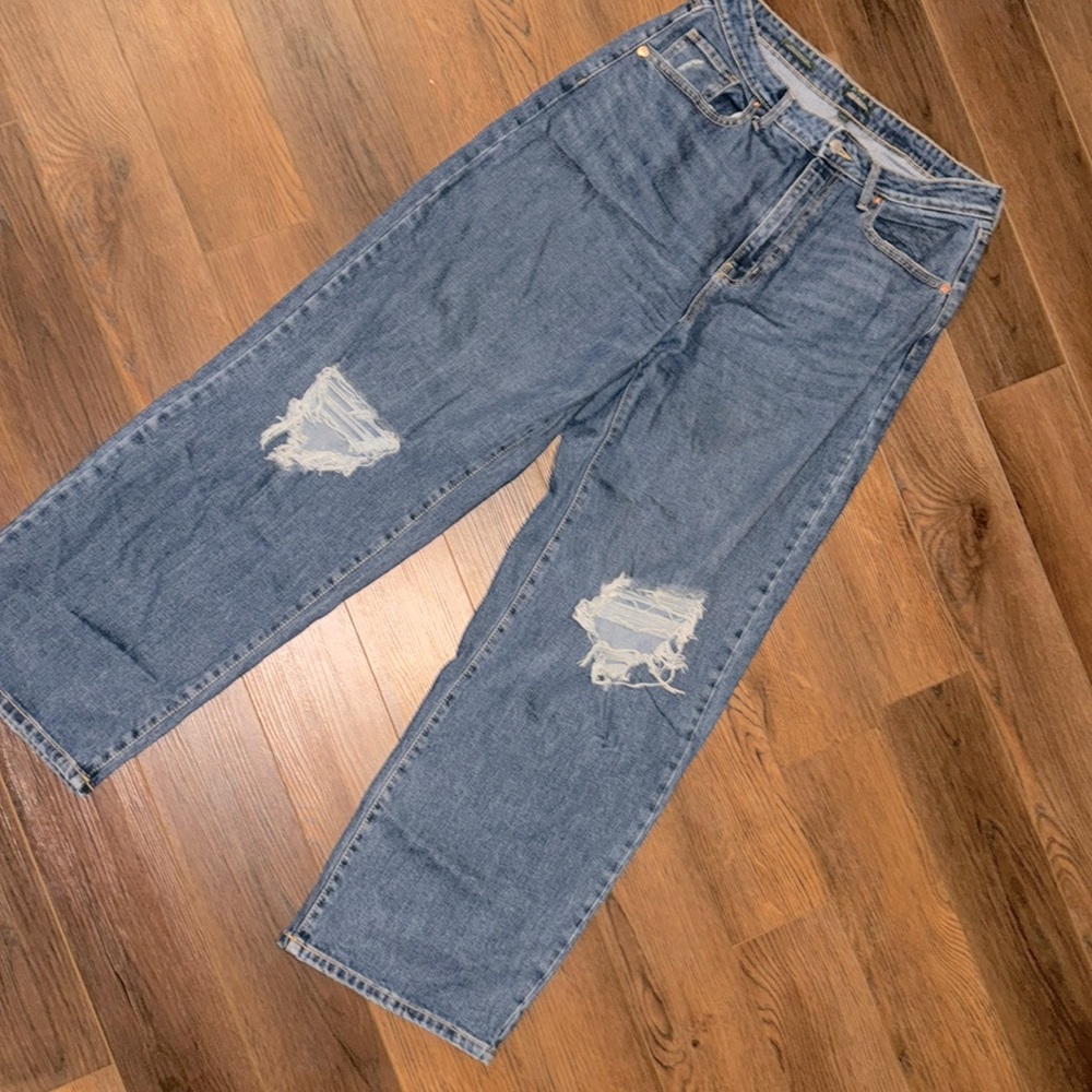 High Waisted Mom Jeans with Ripped Knees Size 12
